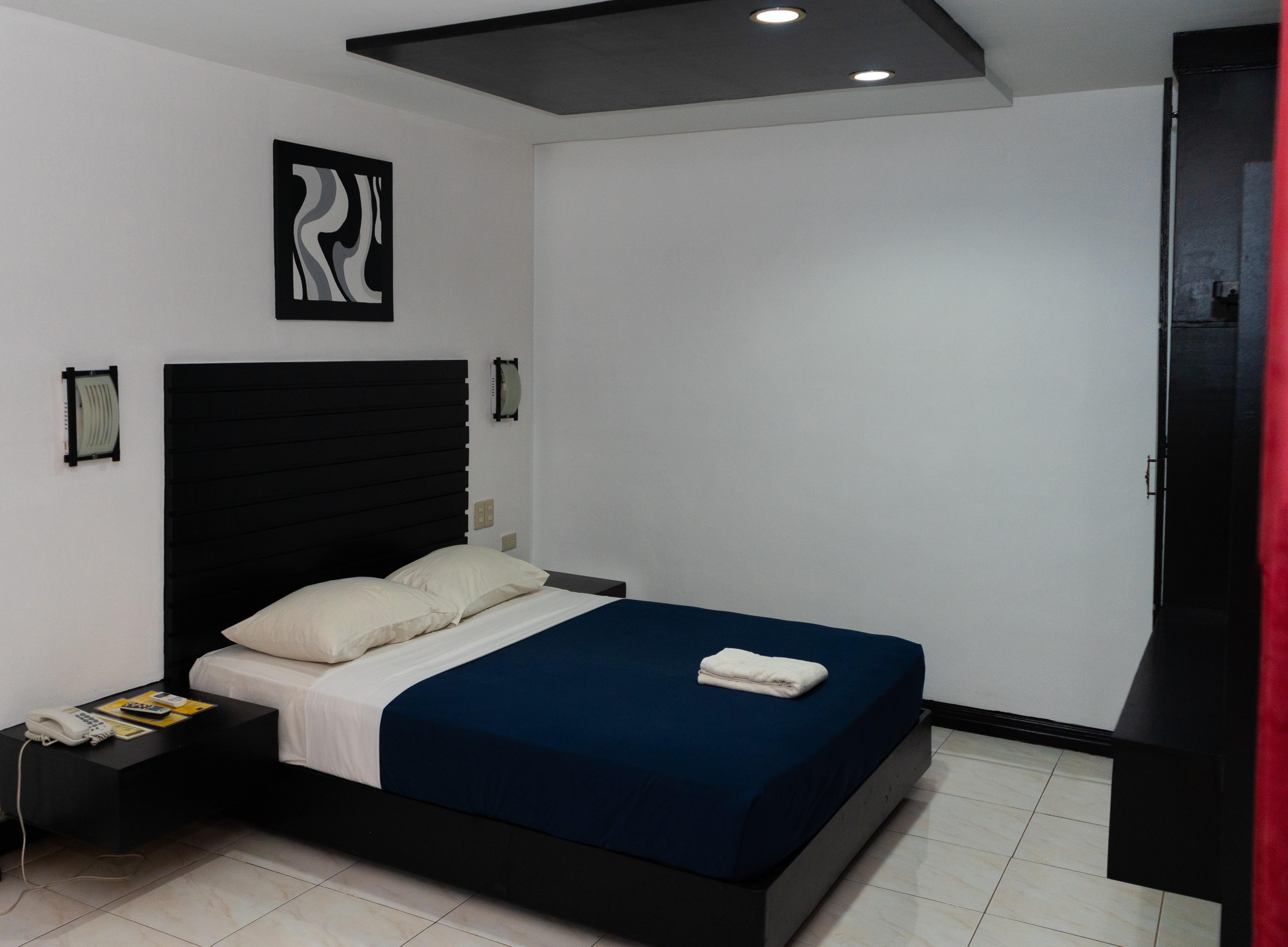 Davao Royal Suites And Residences Extérieur photo